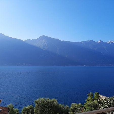 Hotel Augusta Garnì Limone sul Garda Esterno foto